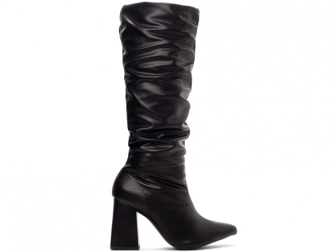 Bota Feminina Franzida Preta
