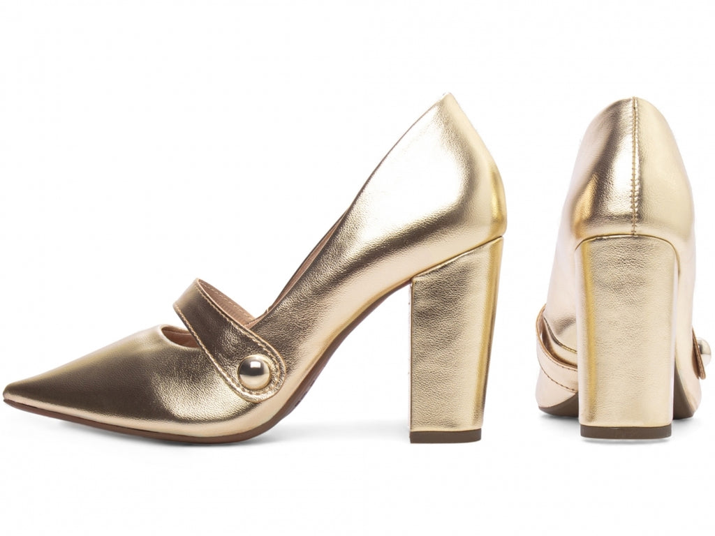 Scarpin Dourado com Aplique Lateral