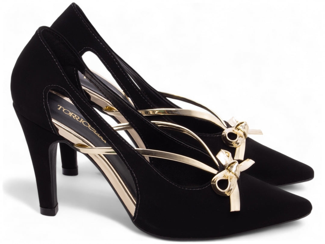 Scarpin Preto com Laço Metalizado Ouro Light